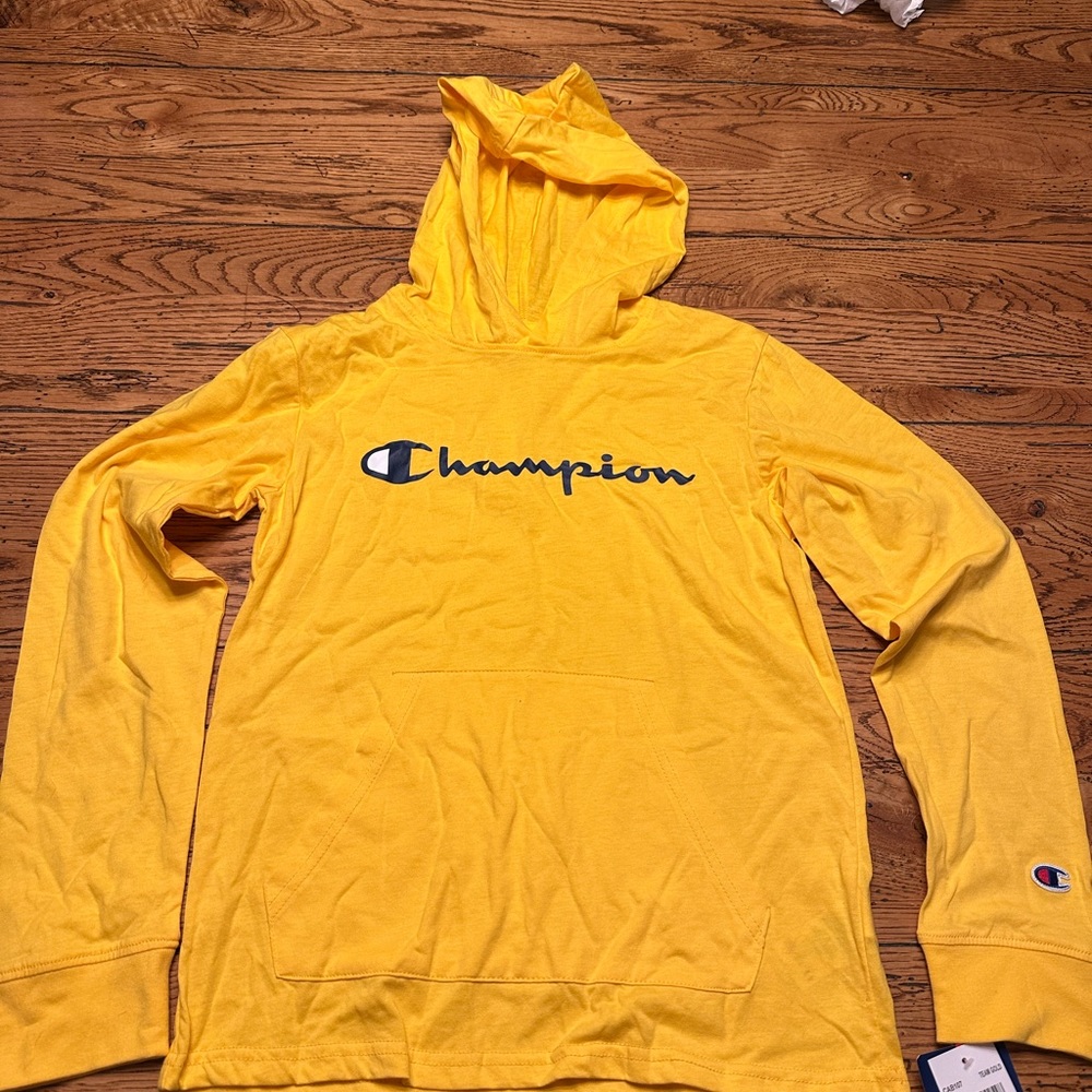Champion long sleeved t size L